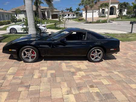 1985 Corvette C4 Coupe