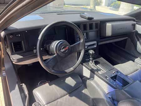 1985 Corvette C4 Coupe